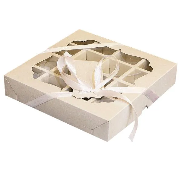 коробка бум. 200х200х40 белая, прозрачное окно, разделители